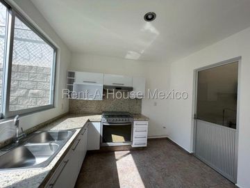 Se vende Casa Familiar con Roof Garden en Grand Juriquilla RAH2223