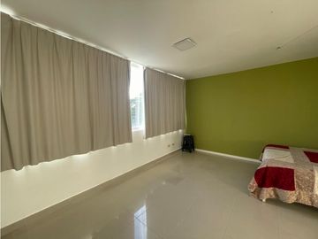 VENTA - DEPARTAMENTO C/ COCHERA EN VENTA - PASEO EL AGORA