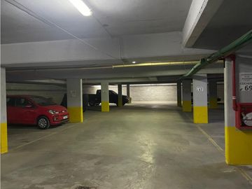 VENTA - DEPARTAMENTO C/ COCHERA EN VENTA - PASEO EL AGORA
