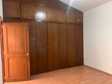 VENTA RENTA CASAS  JURIQUILLA QUERETARO  DE UNA PLANTA BALCONES DE JURIQUILLA