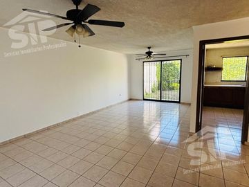 Casa en Renta en Portal de Aragón al Norte de Saltillo