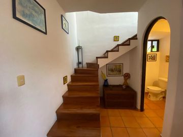 RENTA CASA EN SAN GERONIMO AV LAS TORRES ZONA HUAYACAN CANCUN