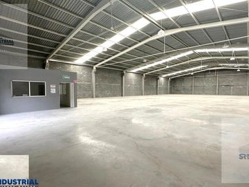 BODEGA EN RENTA ZONA SANTA CATARINA