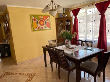 Bajo De Precio!!!! Casa En Quinta Normal Con Amplio Terreno