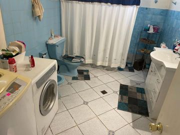 Bajo De Precio!!!! Casa En Quinta Normal Con Amplio Terreno