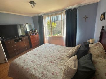 Bajo De Precio!!!! Casa En Quinta Normal Con Amplio Terreno