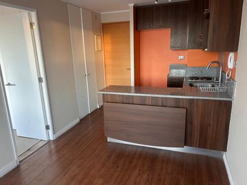 Se arrienda departamento central