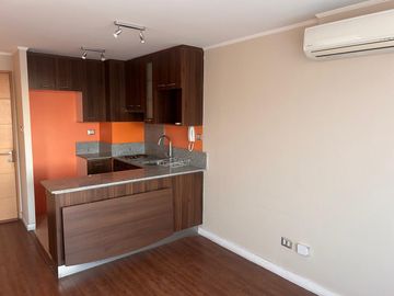 Se arrienda departamento central