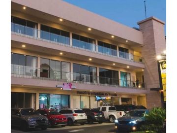 Alquiler de Local Comercial en Plaza el Cangrejo (EC_A)