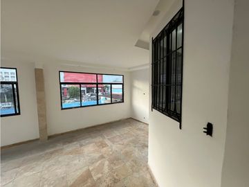 Casa en Venta con Piscina Privada – Hato Pintado - LH