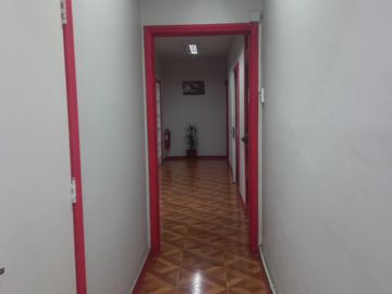 VENTA LOCAL COMERCIAL 2HAB 3BA SANTIAGO
