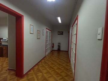 VENTA LOCAL COMERCIAL 2HAB 3BA SANTIAGO