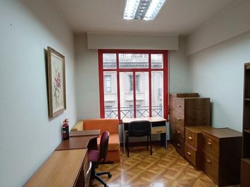 VENTA LOCAL COMERCIAL 2HAB 3BA SANTIAGO
