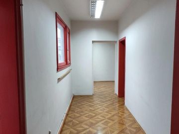 VENTA LOCAL COMERCIAL 2HAB 3BA SANTIAGO