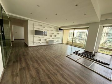 Departamento en venta en la Enramada, Country Club, con terraza