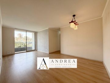 ARRIENDO DEPTO 1ER PISO CON ESTACIONAMIENTO