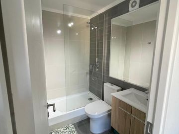 ARRIENDO AÑO CORRIDO AMOBLADO 2D 2B