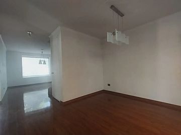 VENTA CASA 4HAB 3BA HUECHURABA