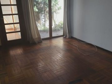 ARRIENDO AMPLIA CASA EN CENTRO TURÍSTICO DE REÑACA