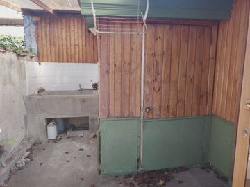 ARRIENDO AMPLIA CASA EN CENTRO TURÍSTICO DE REÑACA