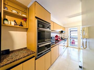Venta Departamento 4 amb, Cochera,Balcón, Belgrano