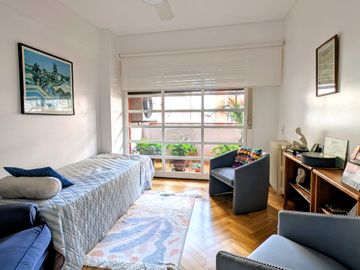 Venta Departamento 4 amb, Cochera,Balcón, Belgrano