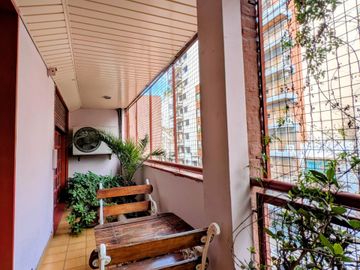 Venta Departamento 4 amb, Cochera,Balcón, Belgrano