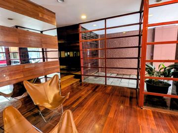 Venta Departamento 4 amb, Cochera,Balcón, Belgrano