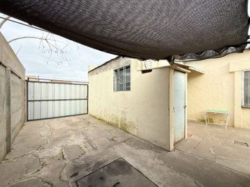 VENDE CASA EN VILLA ITALIA