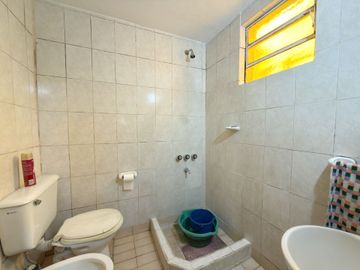 VENDE CASA EN VILLA ITALIA