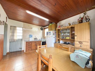 VENDE CASA EN VILLA ITALIA
