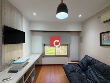Casa en alquiler c/ cochera en Berisso