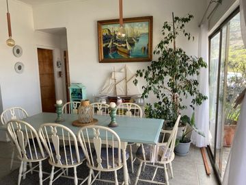 PARCELA REGULARIZADA CON CASA, PISCINA Y FRUTALES – HINOJAL