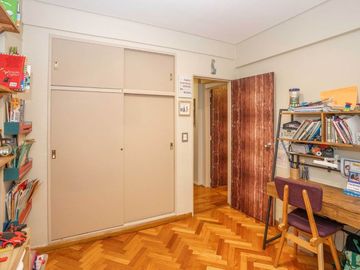 VENTA DEPTO 3 AMB CON PATIO EN COLEGIALES