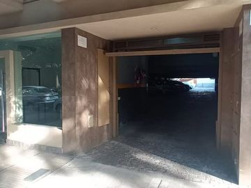 Cochera cubierta en Venta V Devoto ideal inversión