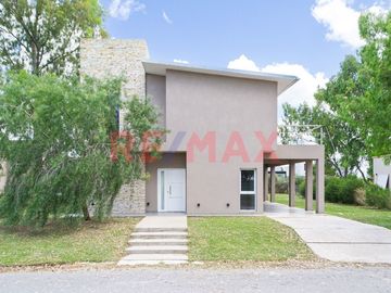 ALQUILER CASA HORIZONTES AL SUR-5 AMBIENTES