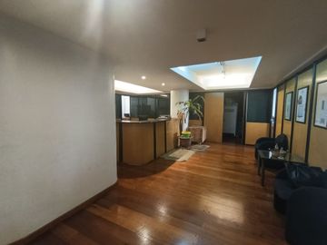 VENTA OFICINA CON COCHERA BELGRANO/ BARRIO CHINO