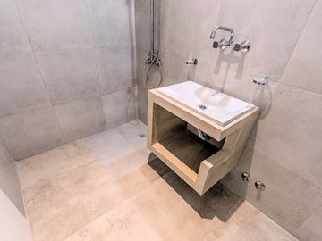 Venta Monoambiente apto prof 52m2 cochera fija