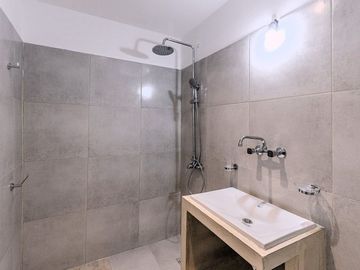 Venta Monoambiente apto prof 52m2 cochera fija