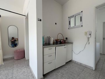 ALQUILER LOCAL/ OFICINA EN CANNING DE 30M²