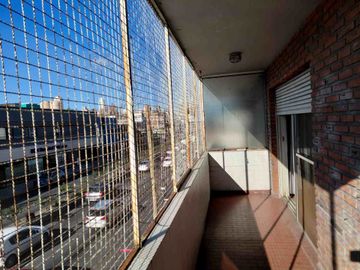 Dpto 3 ambientes en venta, Lomas de Zamora cochera