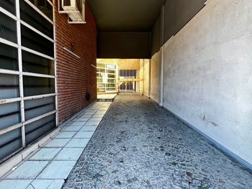 Dpto 3 ambientes en venta, Lomas de Zamora cochera