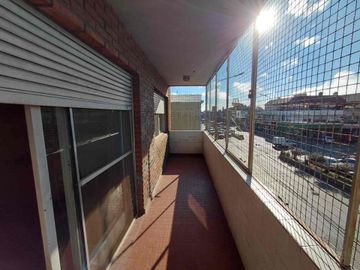 Dpto 3 ambientes en venta, Lomas de Zamora cochera