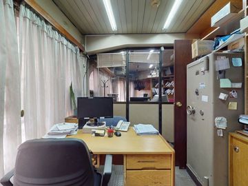OFICINA EN VENTA EN BALVANERA - PISO PRIVADO