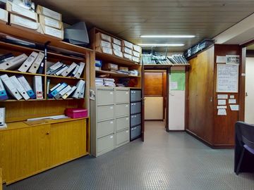 OFICINA EN VENTA EN BALVANERA - PISO PRIVADO