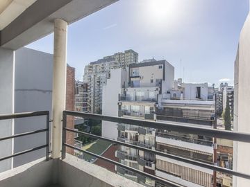 VENTA CABALLITO DEPTO. DÚPLEX 5 AMB C/DOS COCHERAS