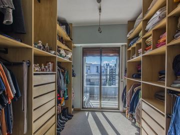 VENTA CABALLITO DEPTO. DÚPLEX 5 AMB C/DOS COCHERAS
