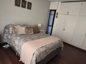 VENTA CASA 6 DORMITORIOS 3 BAÑOS PILETA B AYACUCHO