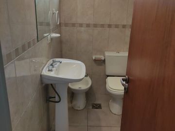 DEPTO 1 DORM. CON BALCON Y COCHERA ALTO ALBERDI