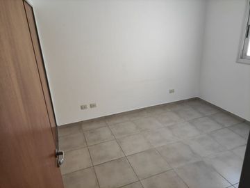 DEPTO 1 DORM. CON BALCON Y COCHERA ALTO ALBERDI